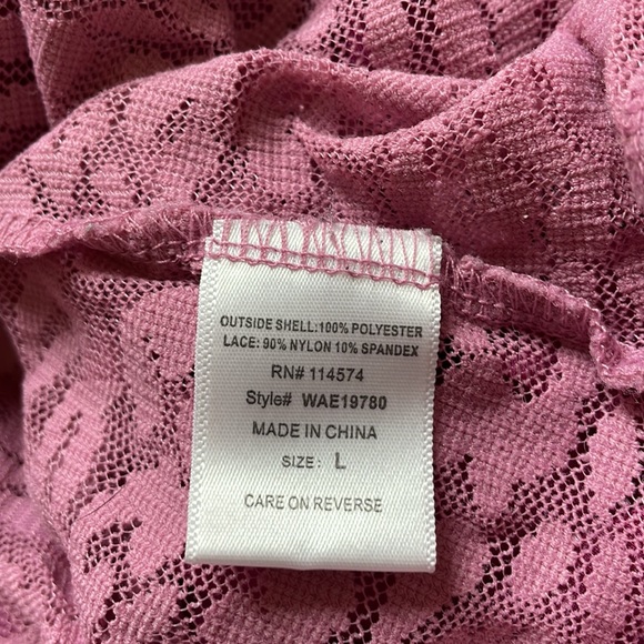 Robin K designer cuter double layered tank top - Picture 6 of 7